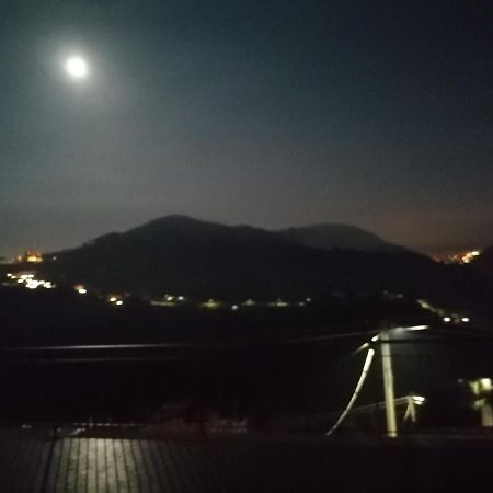 토보산지아코모 Casa Di Anna B&B 외부 사진